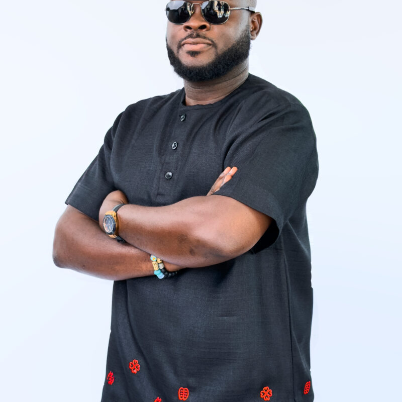 Men's Shirt (2XL, XL)